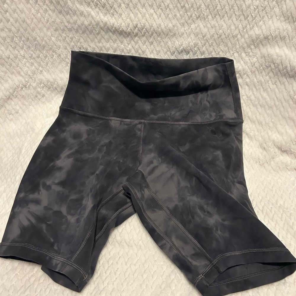 Lululemon biker shorts